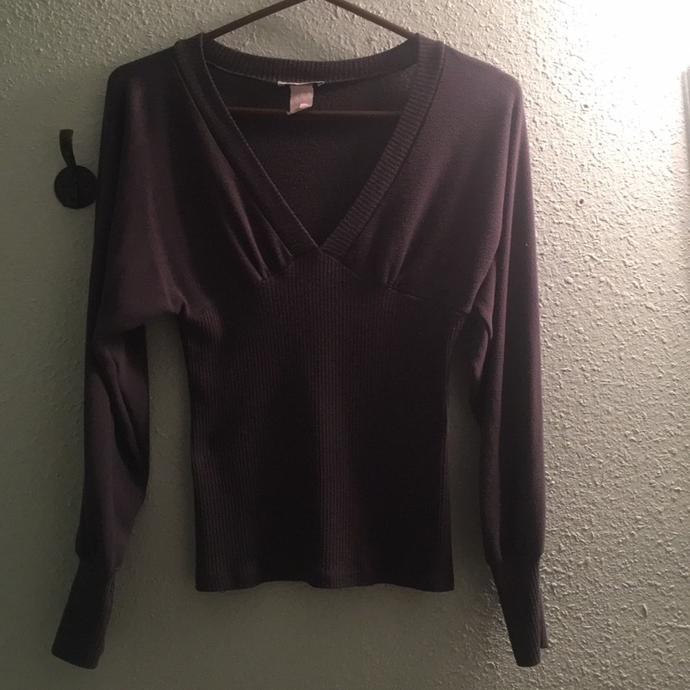 Long sleeve sweater shirt